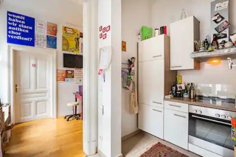 Fro-Media - Streetside Room 2 - Community Space Vídeň Exteriér fotografie